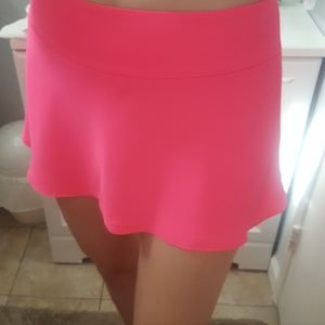 BNWT Express Skort